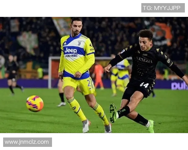 深圳足球队以66分领跑冠军赛积分榜展现强劲实力