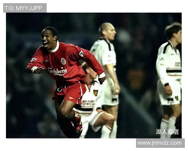 脚踏草地追梦路没有鞋的足球明星如何逆风翻盘成就辉煌人生