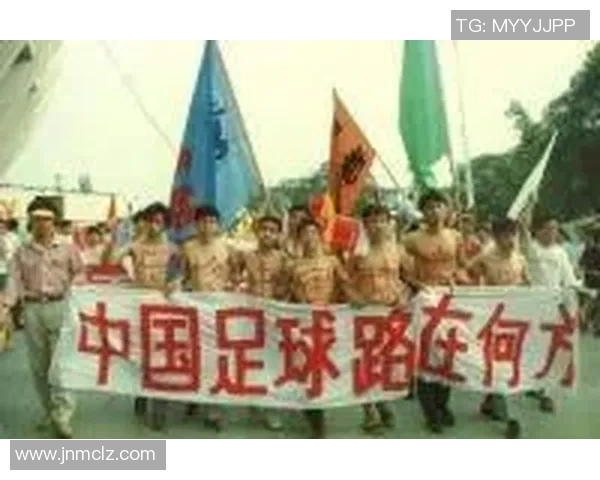 足球明星全解析粤语翻译版带你了解全球顶尖球员的精彩故事与成就